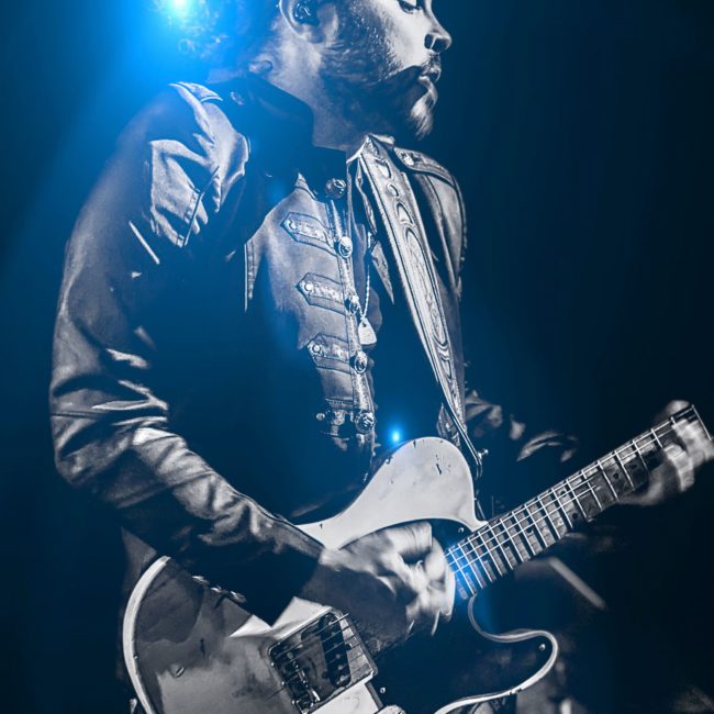 HIRE BANDS NEAR ME LIVE BANDS DJs & ENTERTAINERS BEYER ENTERTAINMENT